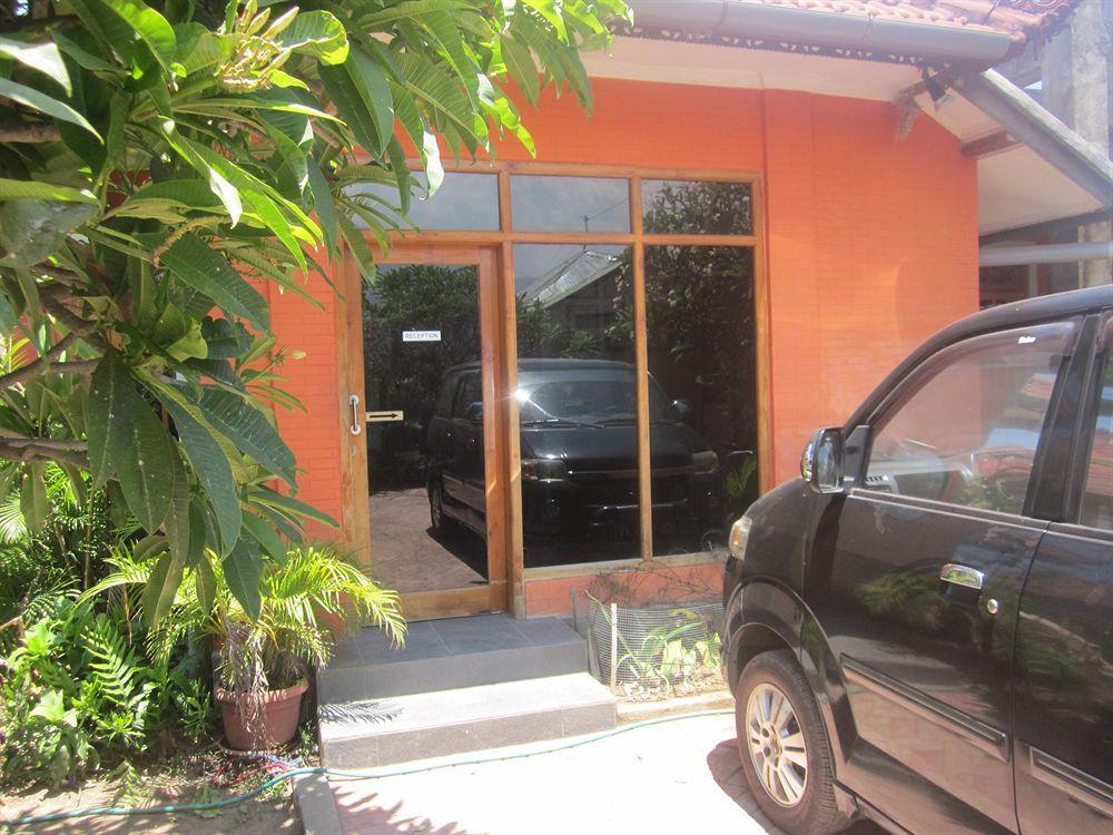 Mumbul Guest House Lovina Exterior foto