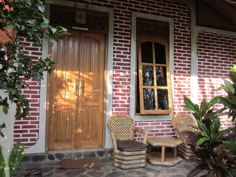 Mumbul Guest House Lovina Exterior foto